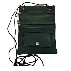 NWOT Green Soft Leather Purse cross body Shoulder Travel Wallet price firm